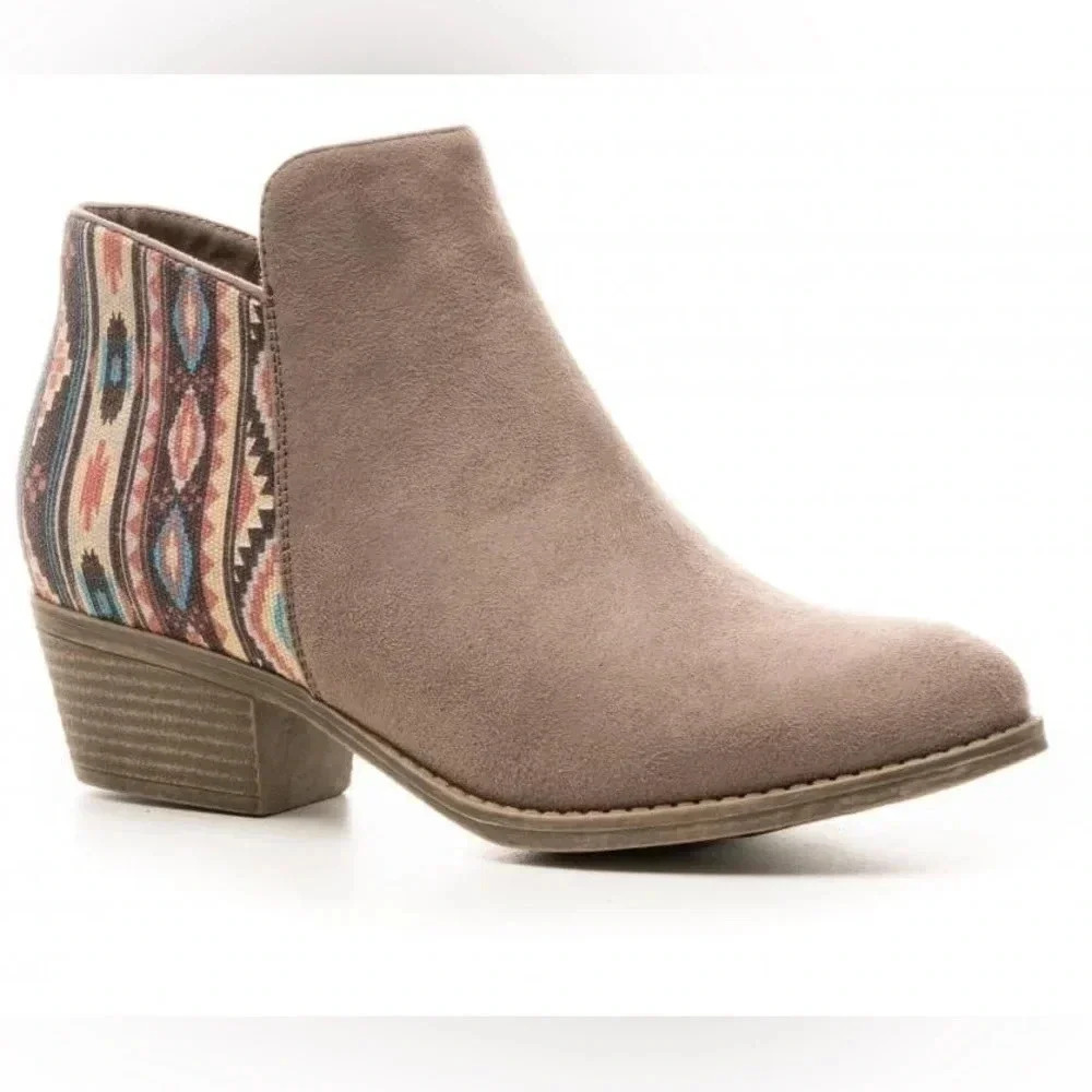 Corkys Prevail Pink Aztec Booties - Size 9 New - Picture 5 of 6